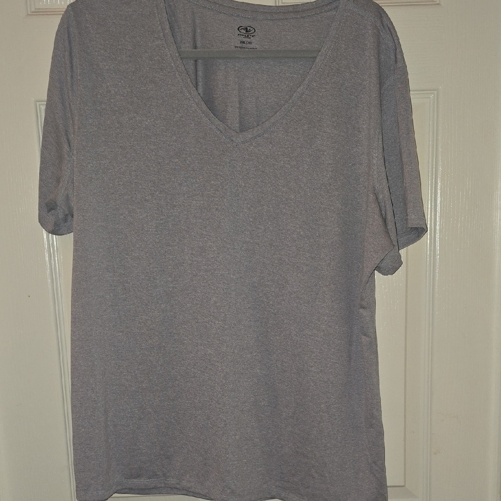 NWOT Womens Athletic Gray‎ V-Neck T-Shirt